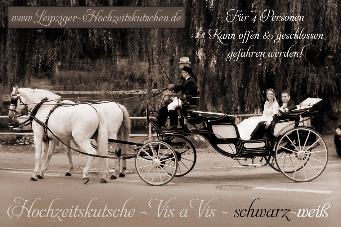 Offene schwarz-weiße Vis-aVis Hochzeitskutsche am Schloss Delitzsch in Nordsachsen